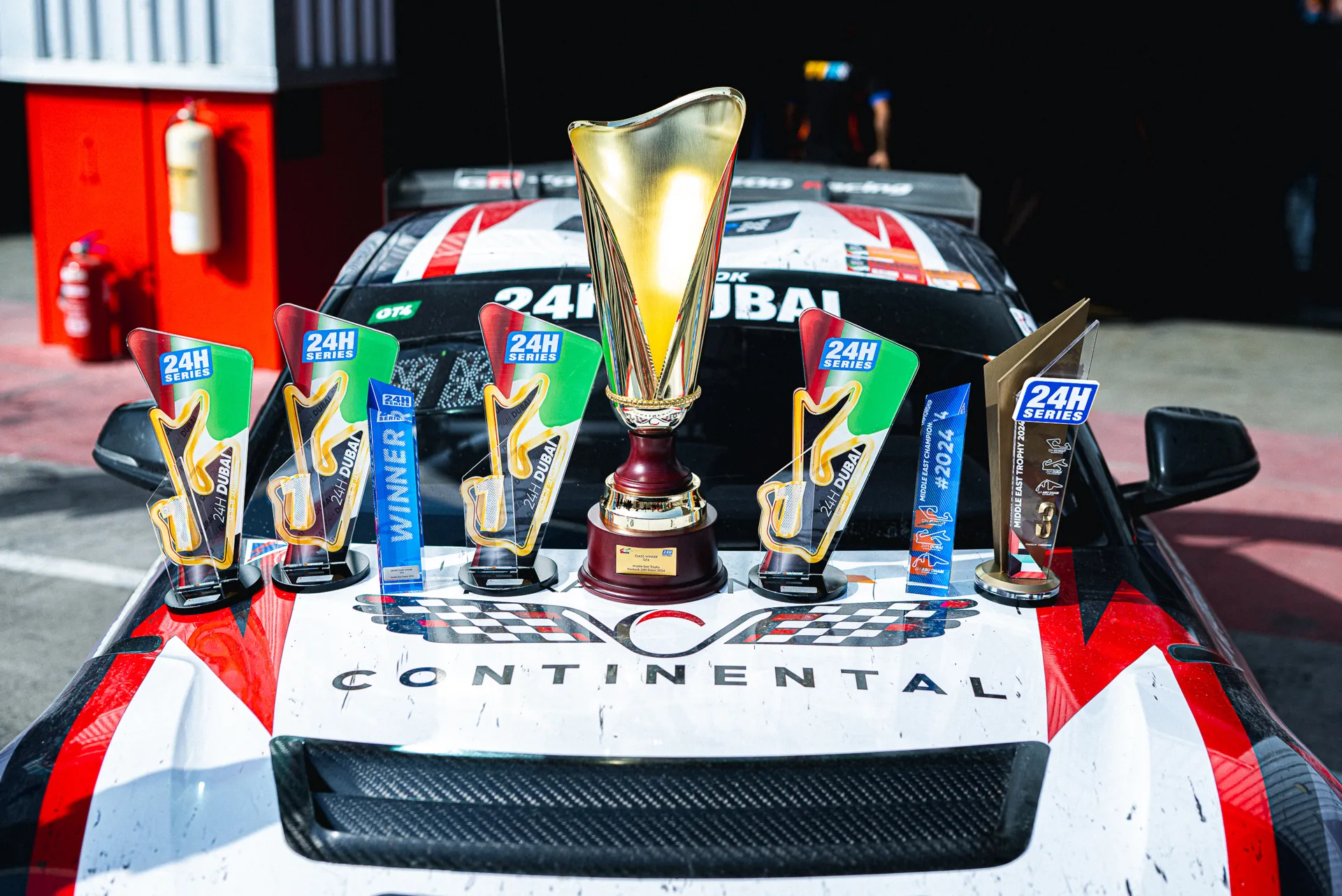 Continental Racing on track during the 24H Dubai